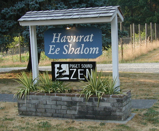 Puget Sound Zen Center and Havurat Ee Shalom are sharing a single space, and finding benefits for both of them