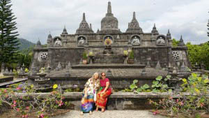 Our teachers, Prema Dasara and Myri Dakini, at Brahmavihara-Arama Temple in Bali