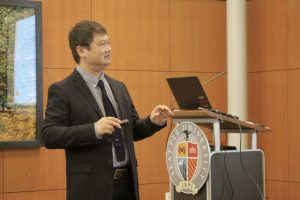 Professor Hiroshi  Kikuya delivering his presentation