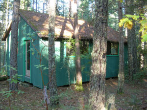 The retreat cabin for Diane’s second stint in Williams, Oregon