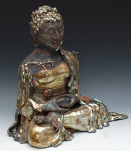 Feng’s Buddha sculptures, always looking at the original Buddha, inspire people across the country