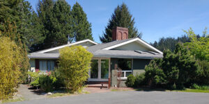 Enso House is a comfortable  former Whidbey Island home