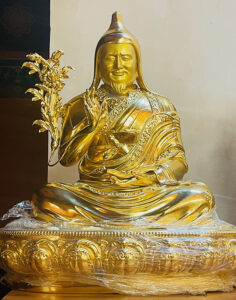 A statue of Jigme Ngotsar Gyatso, first Kilung Rinpoche