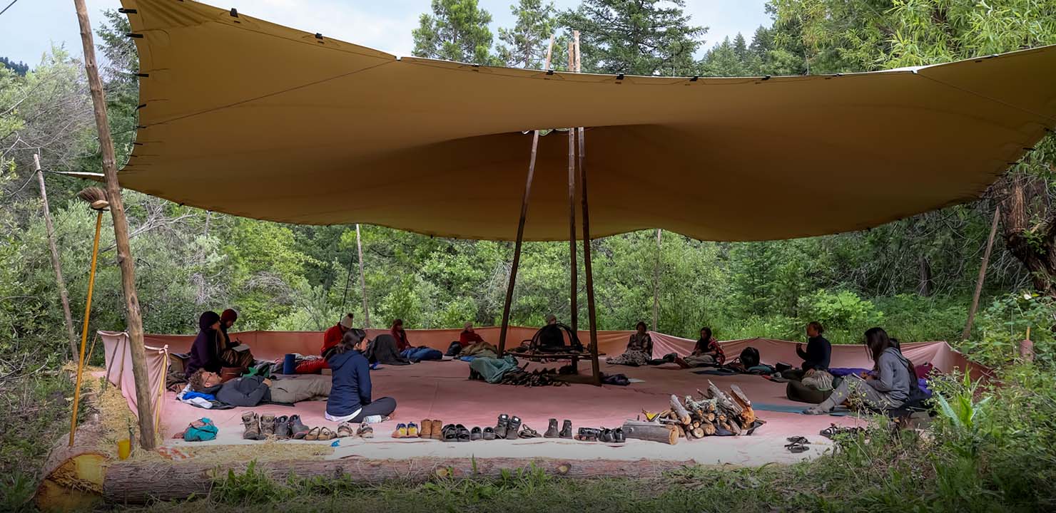 Justin Michelson’s deep dedication to dharma and nature, and healthy human psychology, marry in his outdoors retreats and in his new book.. His caring about nature mirrors that of many other practitioners in the region.