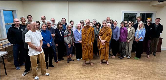 Ajahn Kovilo and Ajahn Nisabho from Seattle, led the first non-residential retreat for the Bellingham Insight sangha at the new Sansui-ji Temple.
